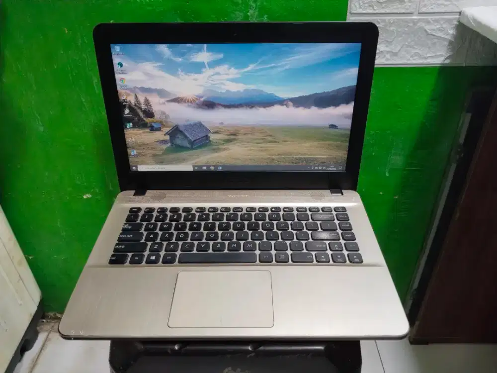 Laptop Asus X441M Ram 4 GB Hardisk 500 GB