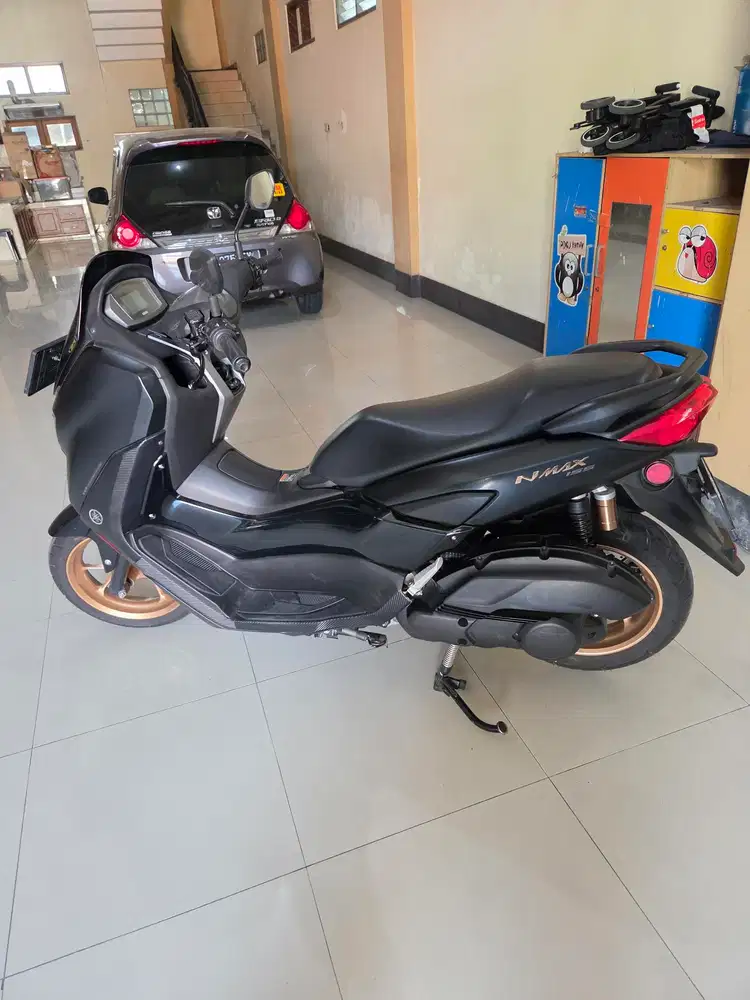 Nmax all new keyless abs low km 2ribuan barkode ada  Gbm