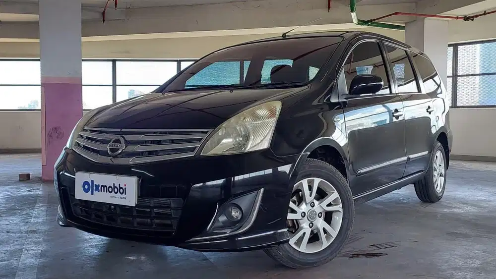 TDP 1 JUTA Nissan Grand livina 1.5 XV Bensin-AT 2013 Putih CZMNB