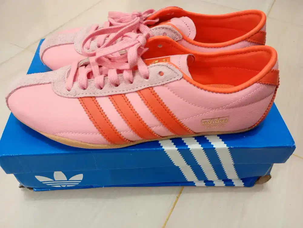 Adidas Tokyo for Woman Warna Pink