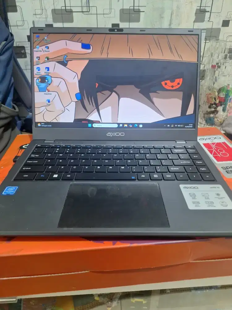 Laptop axiio hype 10