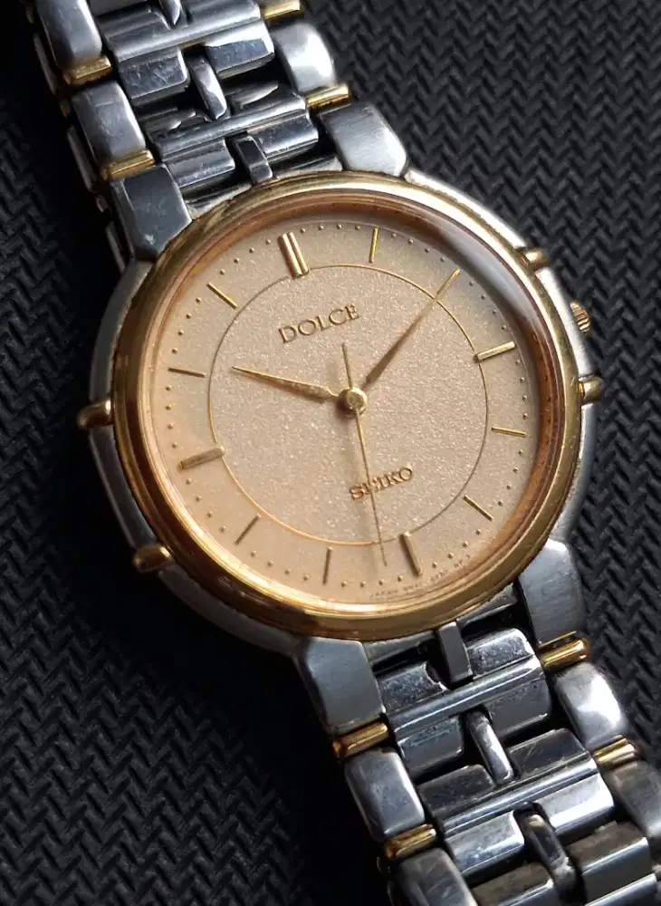 SEIKO DOLCE 8N41-6160 RARE