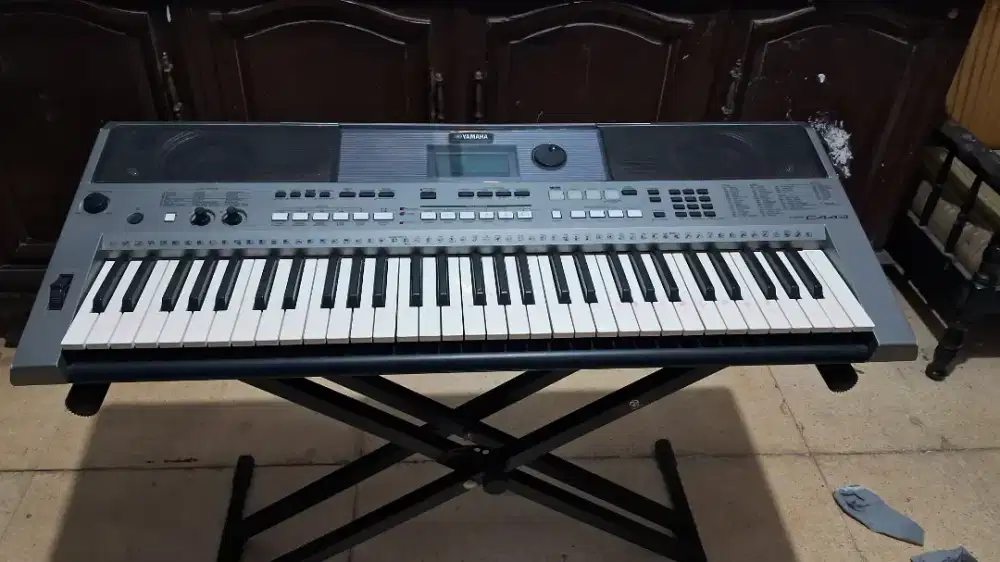 Keyboard Yamaha PSR E443