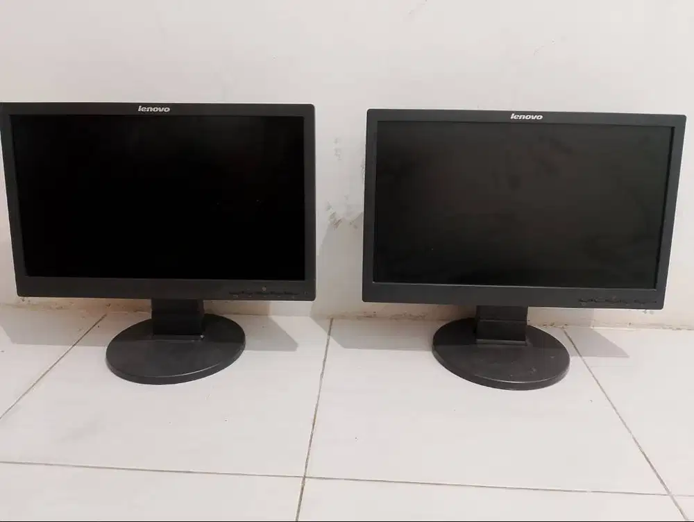 LCD Monitor Komputer