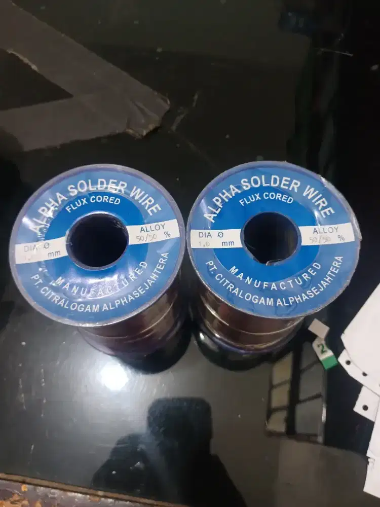 Timah solder alpha
