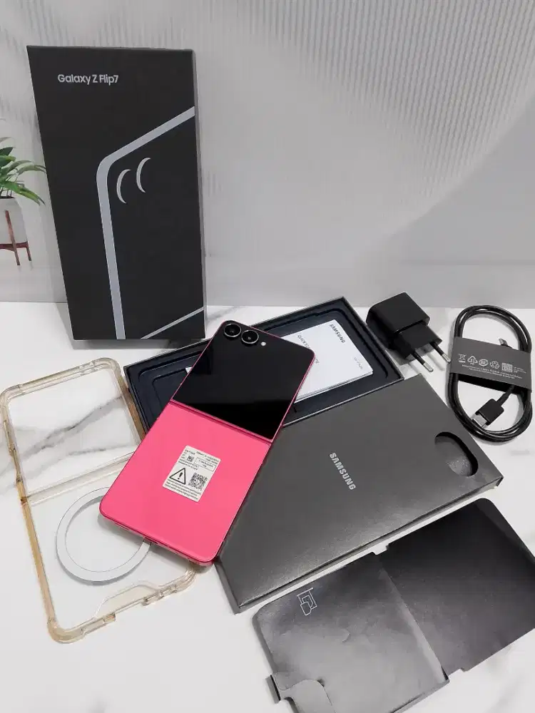 samsung Zflip 7 Ram 12/256GB Mulus Lengkap garansi resmi aktif