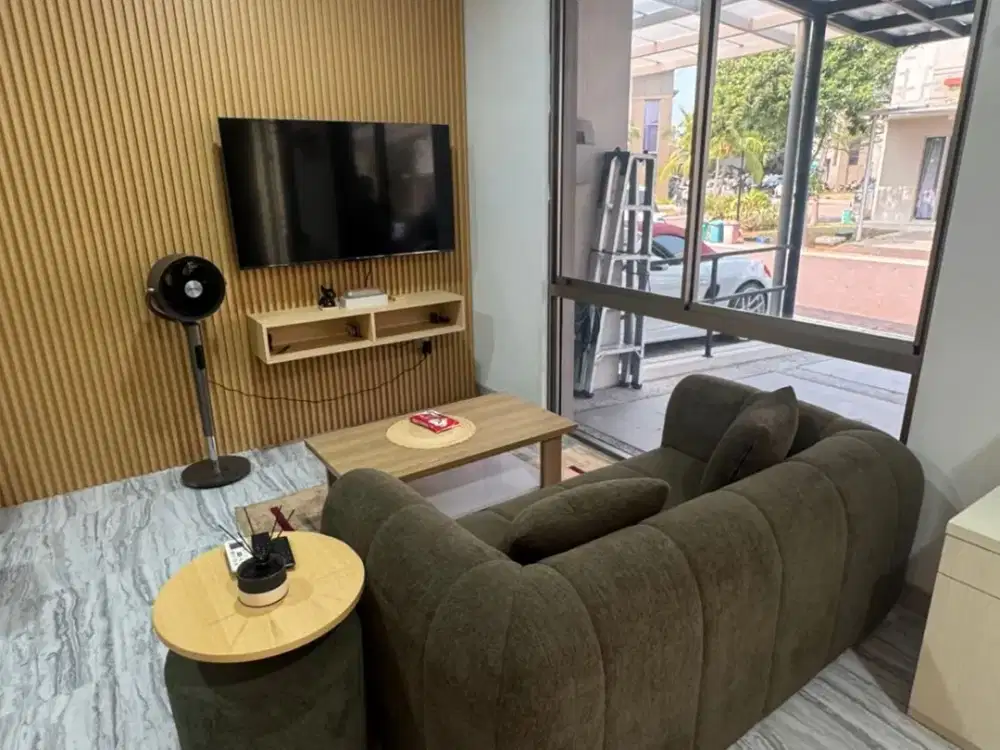 DISEWAKAN RUMAH PIK 2 UK 6X10 FURNISH INTERIOR MEWAH SIAP HUNI TINGGAL BAWA KOPER