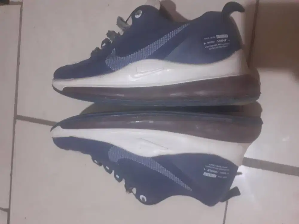 NIKE RUN UTILITY + NRMAX