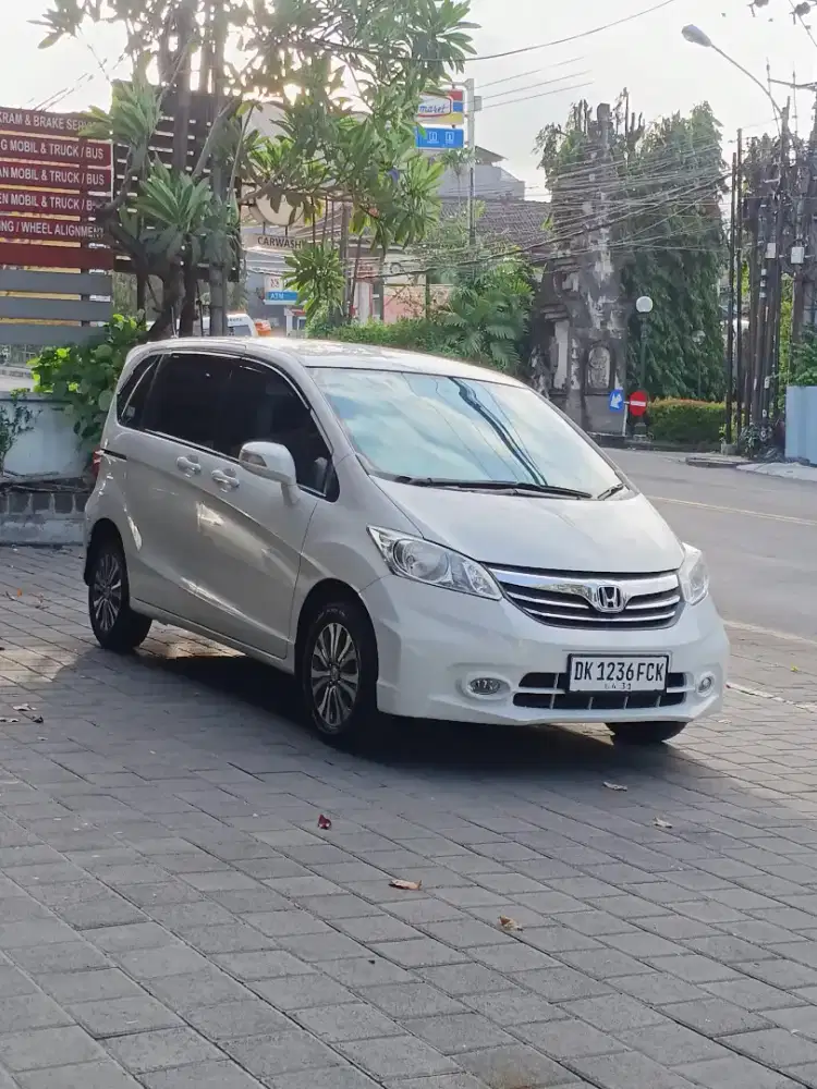 FREED PSD MATIC AC DOBEL SUDAH MODEL BARU