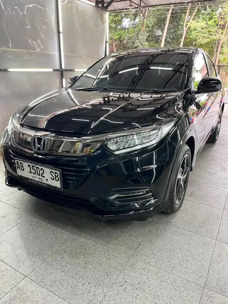 HONDA HRV PRESTIGE 1.8 2020 HITAM/BLACK