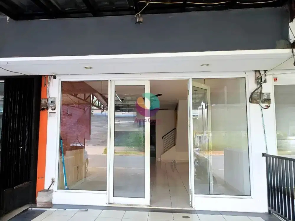 Disewakan ruko murah bagus lokasi strategis di Compark Kota Wisata Cibubur siap pakai & siap usaha