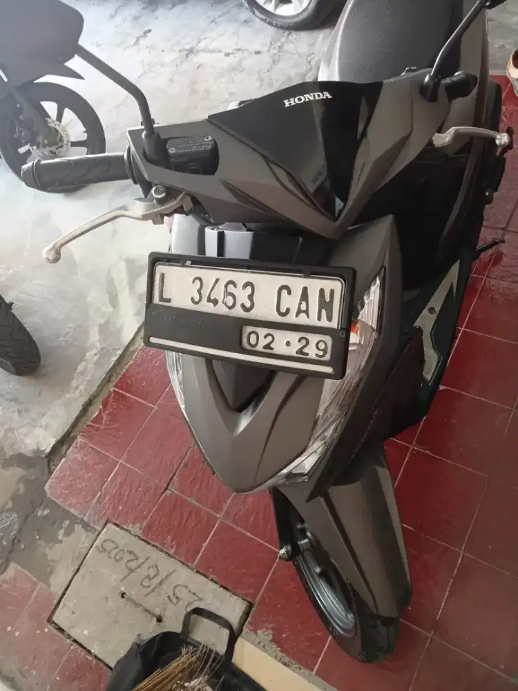 Jual beat Deluxe 2024 seperti baru, mulus bnget,. Km rendah