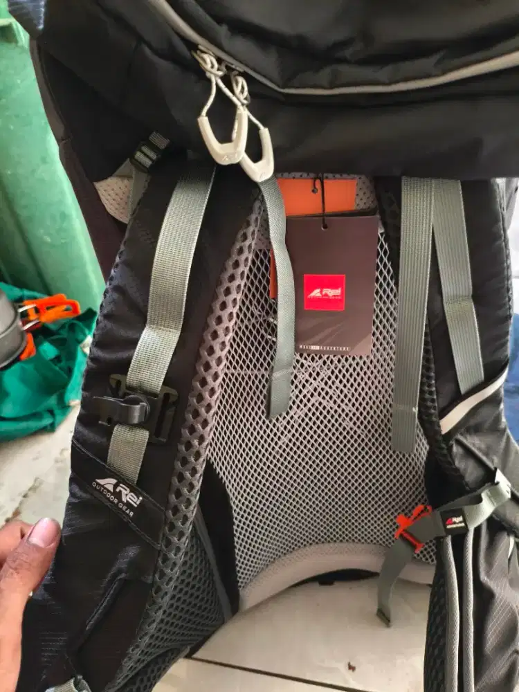 Tas Gunung Carrier Arei Cartenz 60 Liter