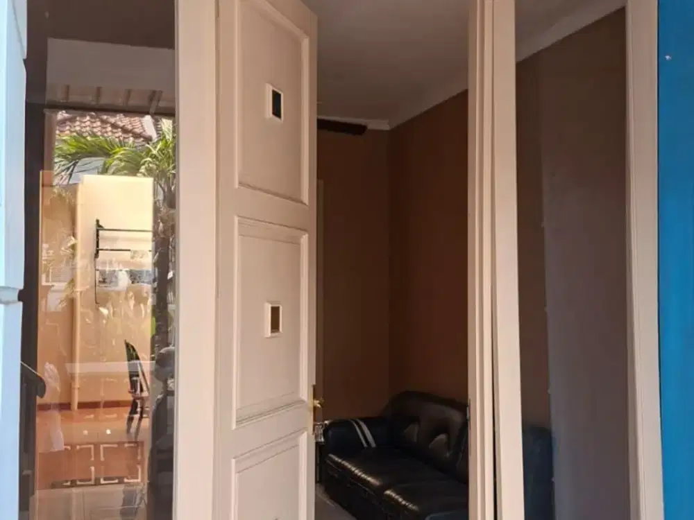 Disewakan rumah murah bagus 2 lantai di Cluster Taman Puspa Harapan Indah Bekasi siap huni minimalis modern