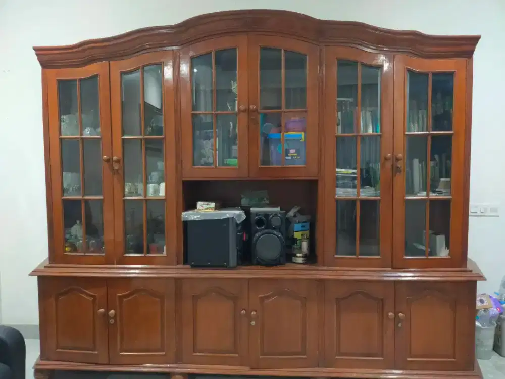 Lemari jati kualitas super jati tua ukuran 3 meter tinggi 2 meter