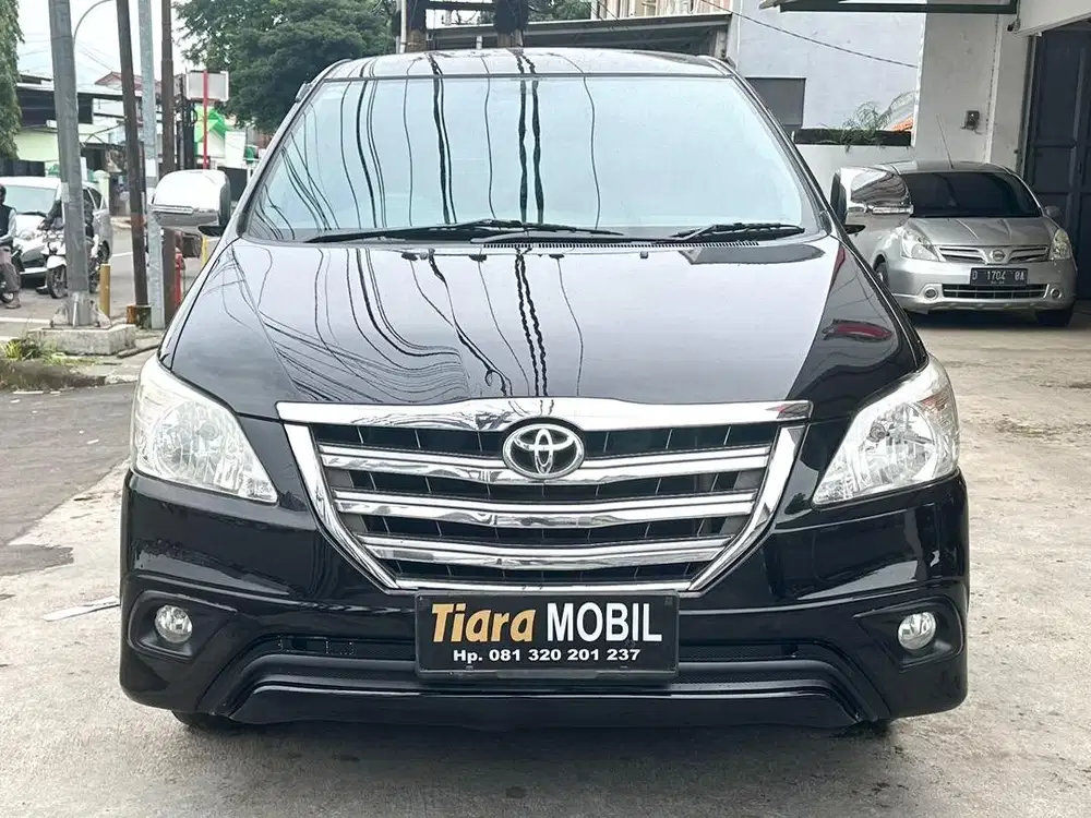 Toyota Kijang Innova 2.5 G Solar Automatic Th 2015