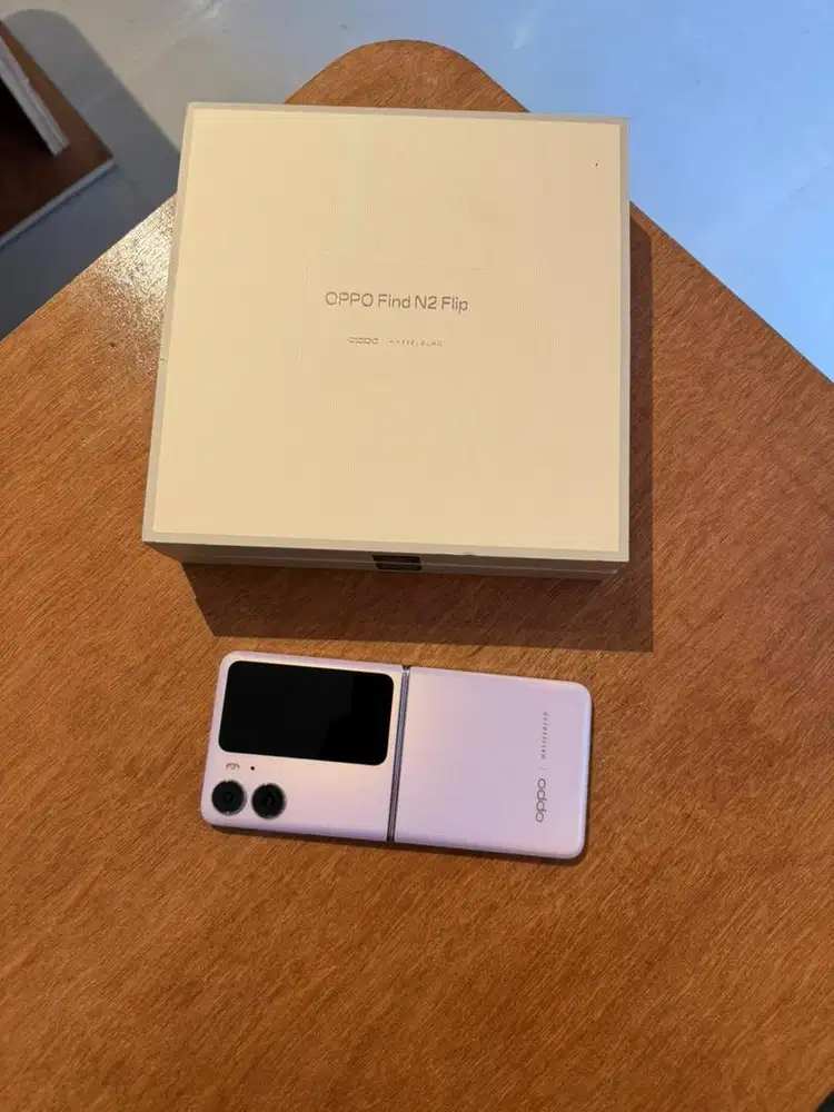 Oppo Find N2 Flip Moonlit Purple 8/256 Ex Resmi Oppo Indonesia