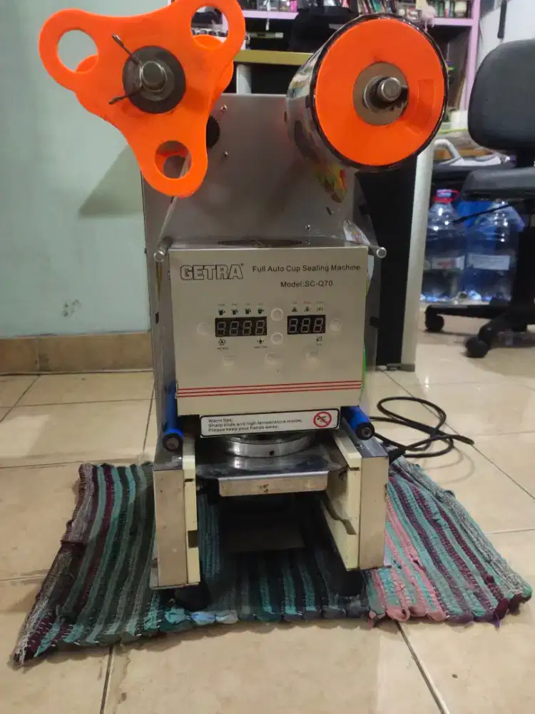 jual cup sealing mechine merk GETRA model SQ-Q70, automatic