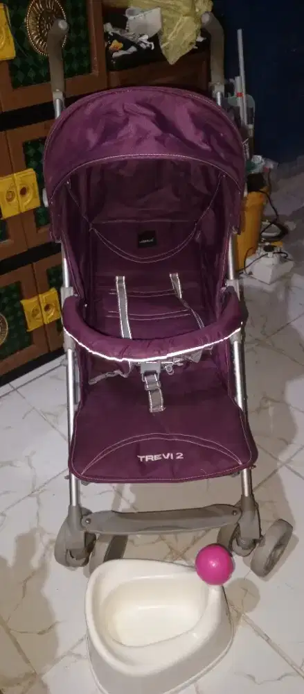 Stroller bayi masih layak pakai