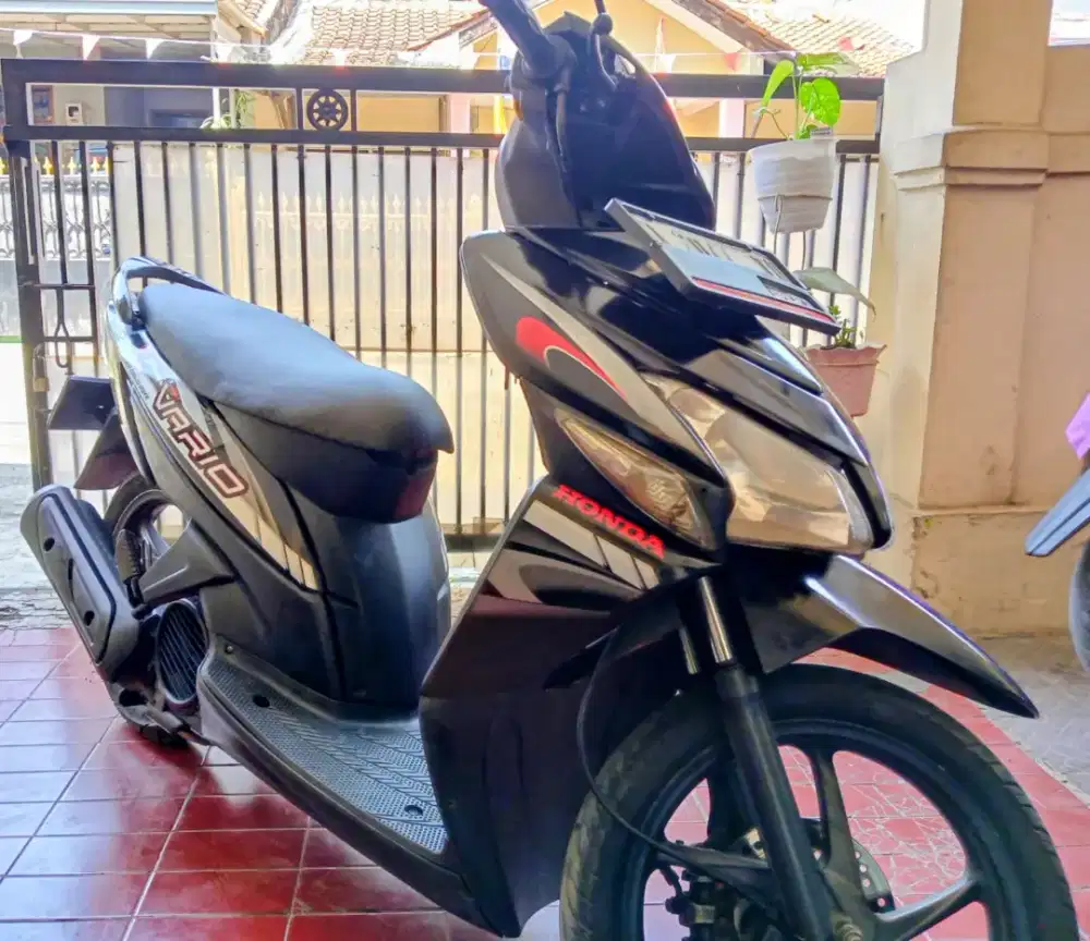 Honda Vario Agnes 2009 Hitam ori mulus mantap siap pakai