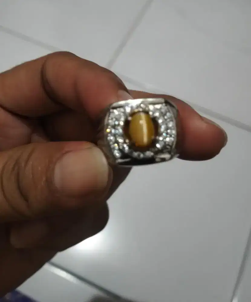 Jual cat eye madu,estimasi chysoberyl