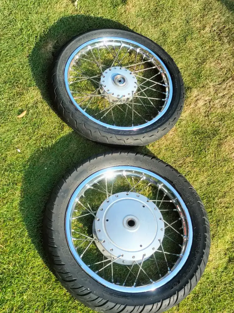 jual velg dpn blkg sepasang mio 125, plus ban