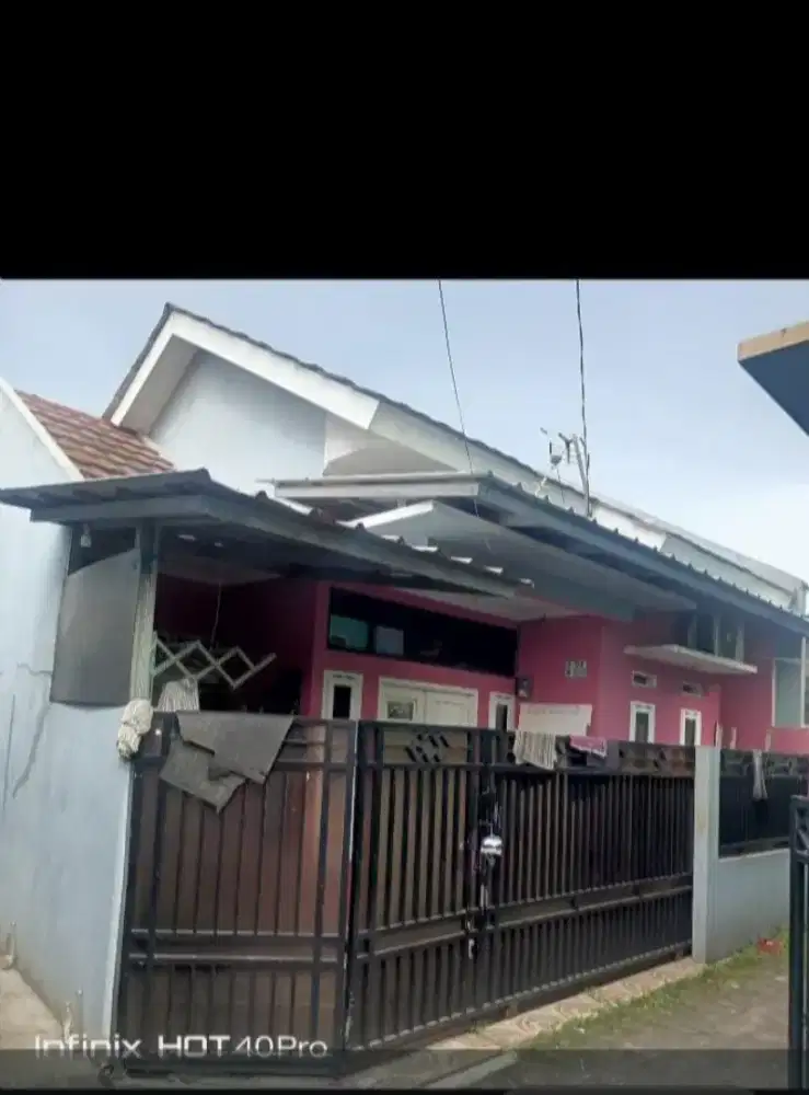 Rumah second dijual cepat Cimanggis Depok (285jt)