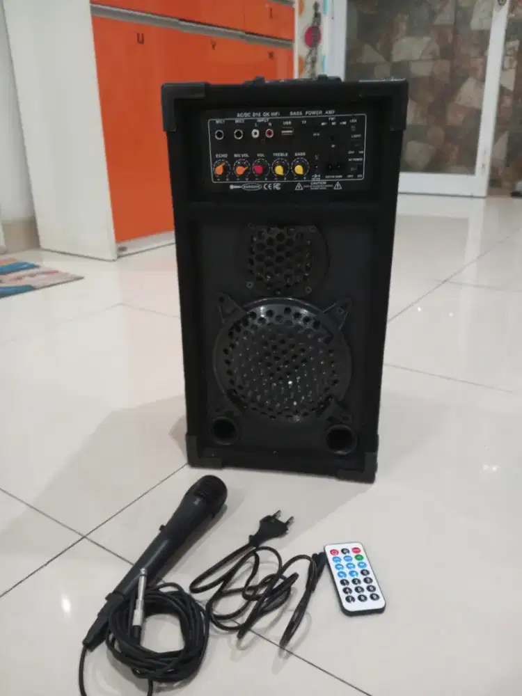Salon speaker aktif 6 inch bonus mic langsung karaoke bisa bluetooth