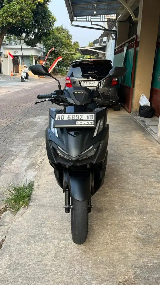 VARIO 160 CBS ISTIMEWA