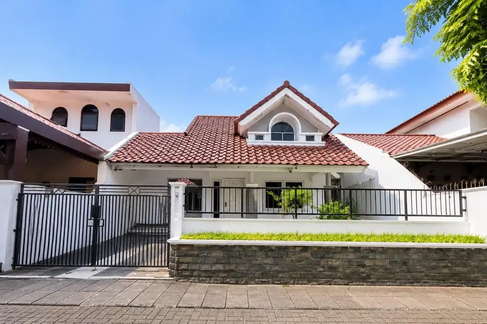 Dijual Rumah  Di Anggrek Loka Bsd City