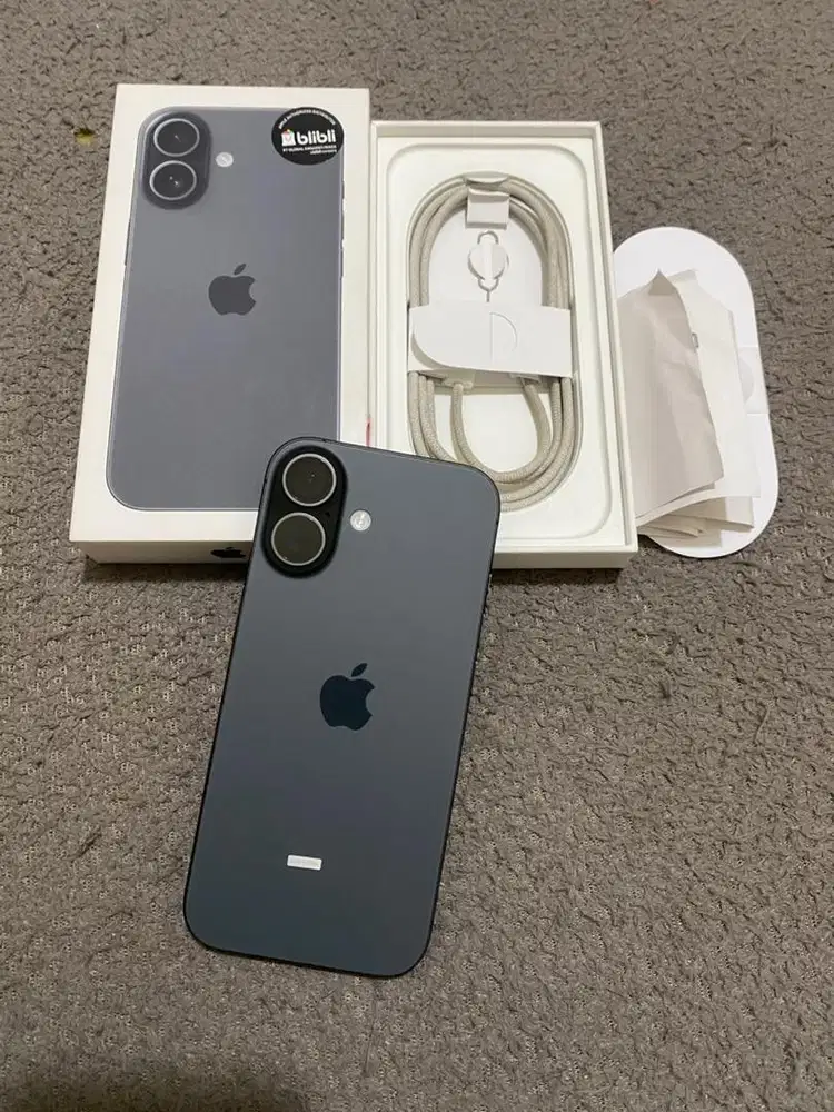 Iphone 17 256 GB Blibli Black Garansi ON Juli 2027