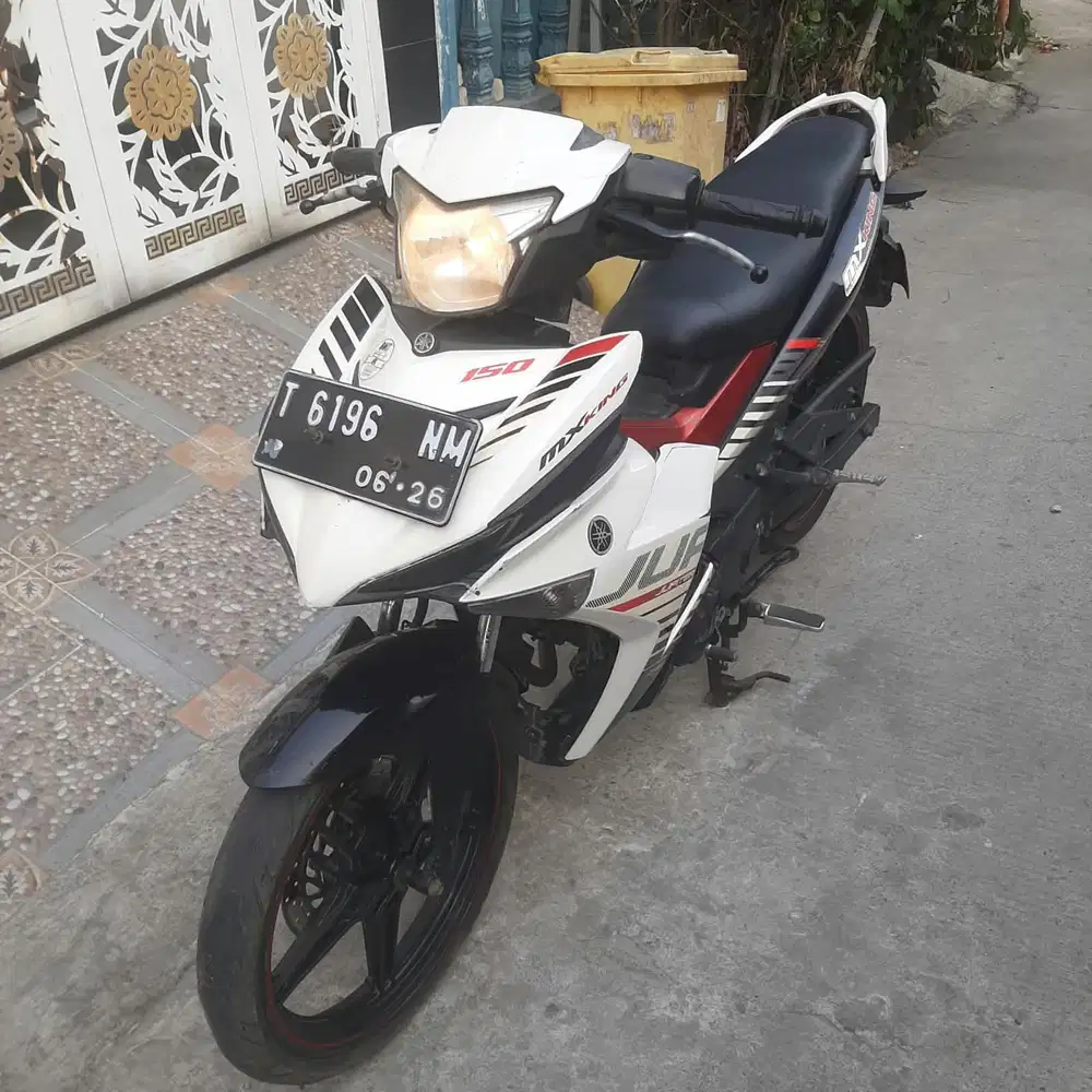 Yamaha MX King 2015 ss lengkap mesin bagus plat T Karawang