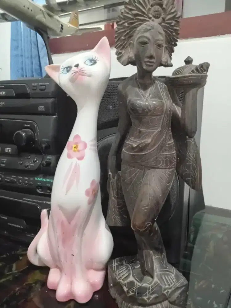 PATUNG & KUCING
