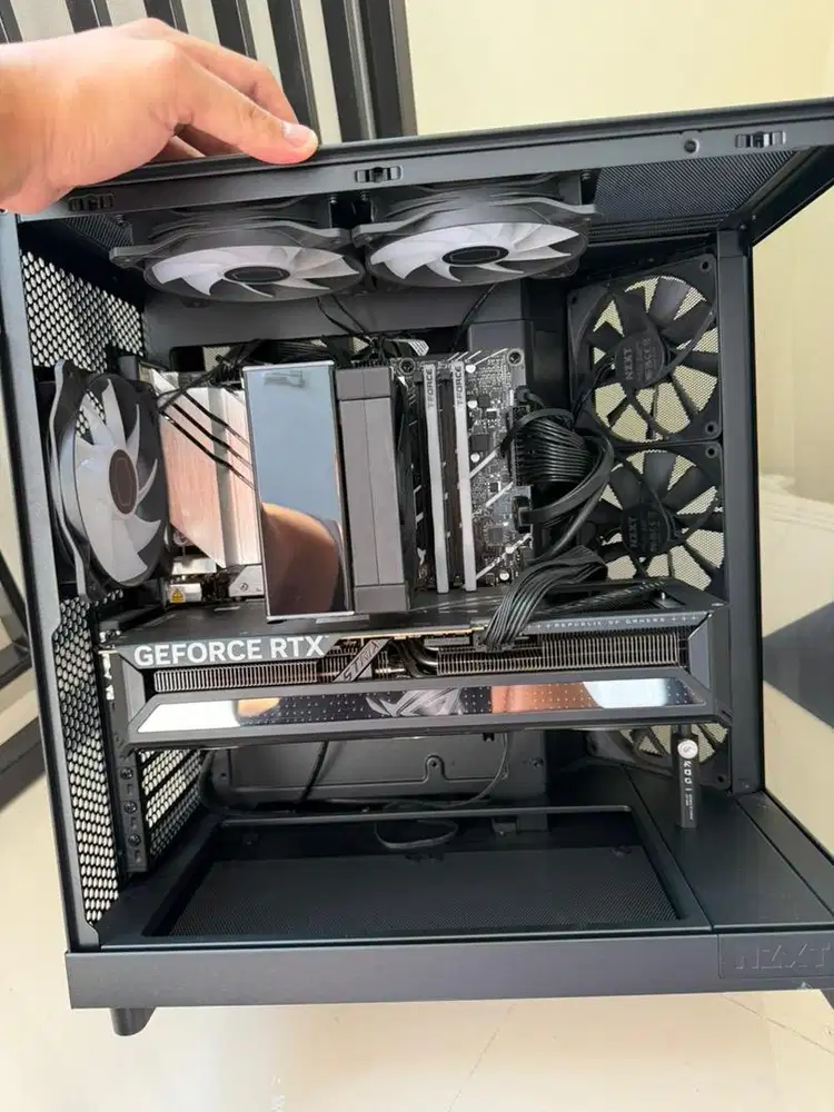 DIJUAL FULL GAMING SETUP – Rp45 JUTA NEGO