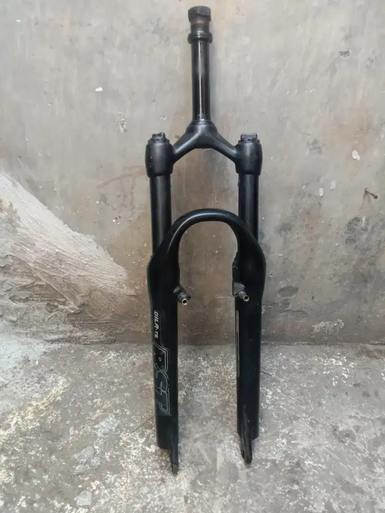 FORK SEPEDA GUNUNG UKURAN 26