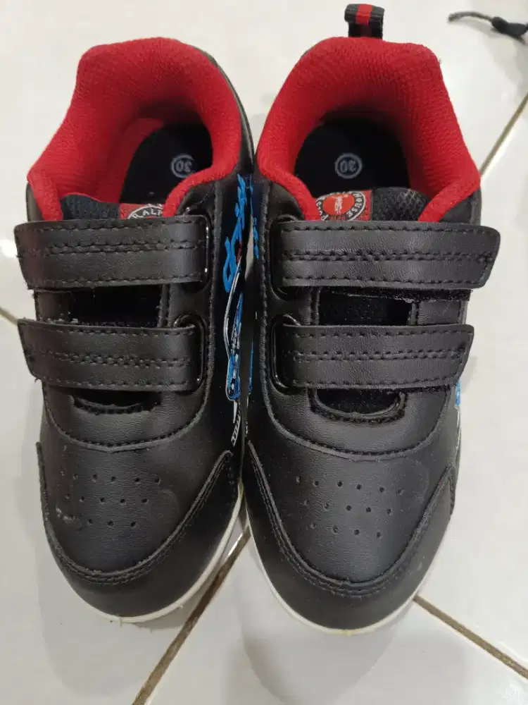 Sepatu Anak (new)