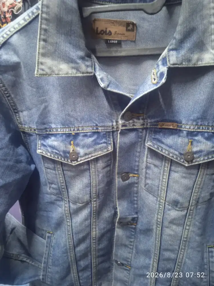 Jual jaket jeans lois ukuran L