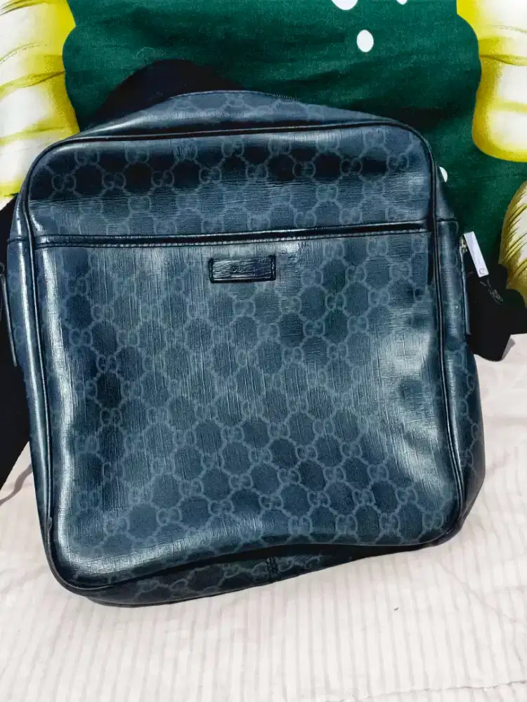 Tas Gucci Masengger Bag leather made in Italy original