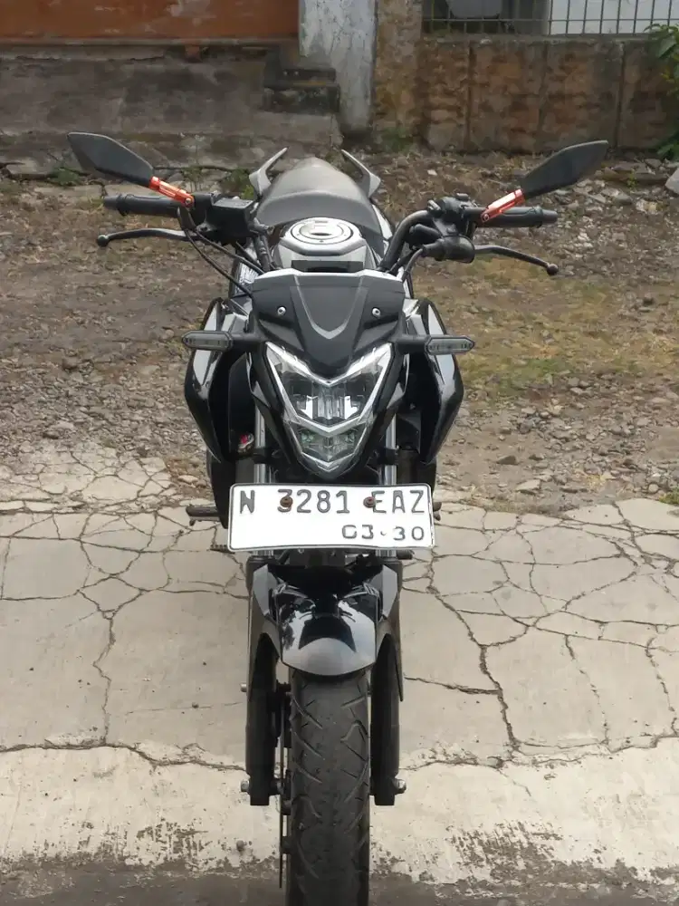 Honda cb 150r 2020 low km