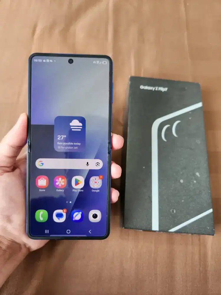 Samsung Z Flip 7 5G 12/256GB ex resmi Sein fullset mulus pemakaian