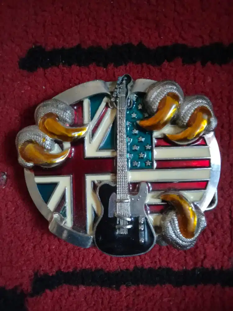 Bandul buat sabuk