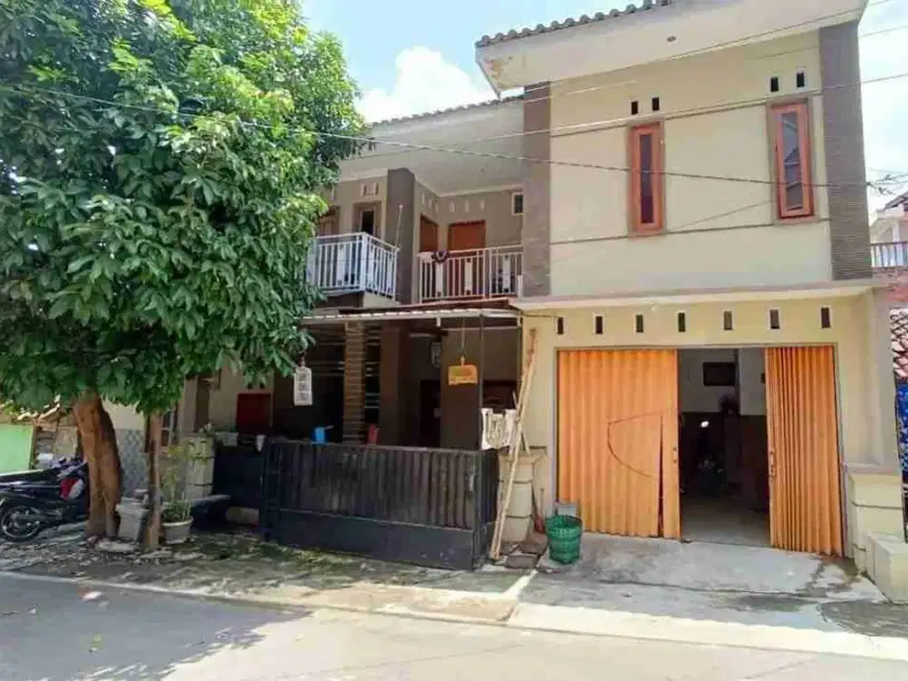 Rumah Kost 2lt Aktif 12Kt Belakang Kampus UNS