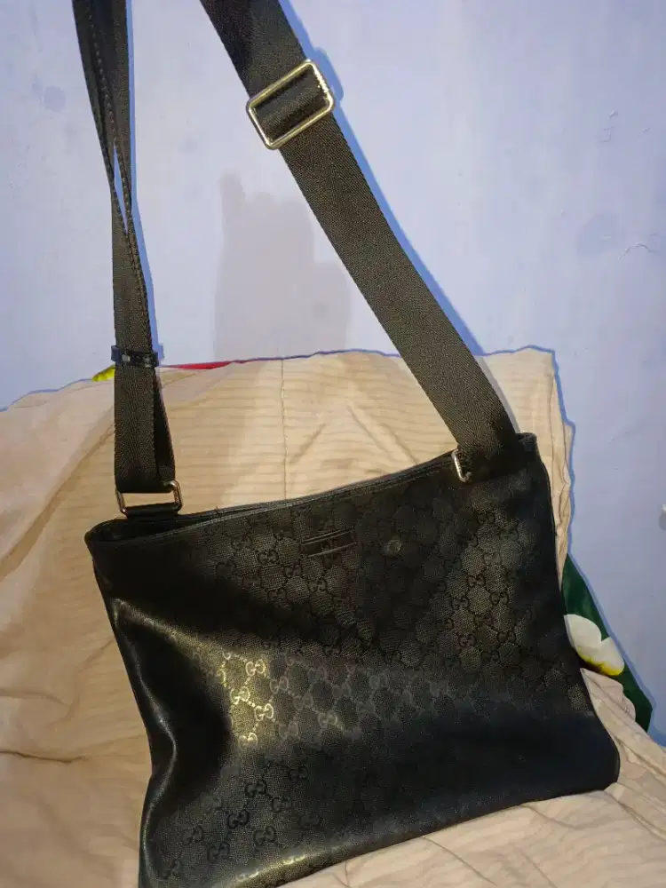 Tas Gucci GG imprime cross body black made italy original