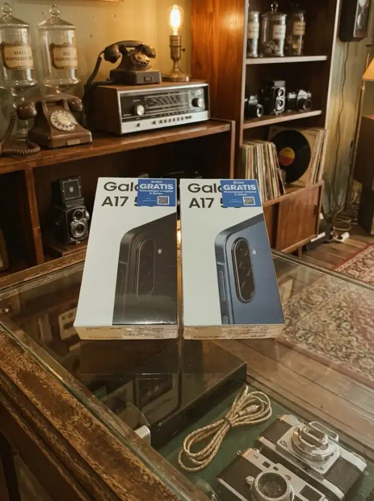 Berminat silahkan WA Samsung Galaxy A17 5G 8/256 Garansi resmi 1thn