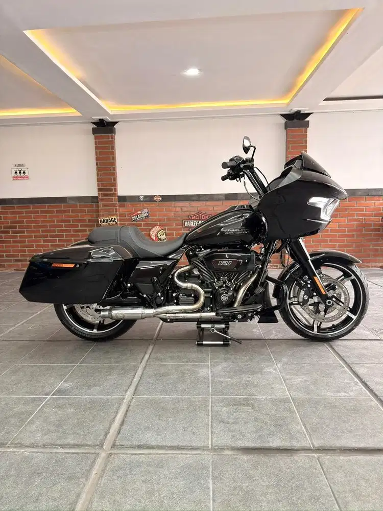 Road Glide new era model mesin cvo 121
