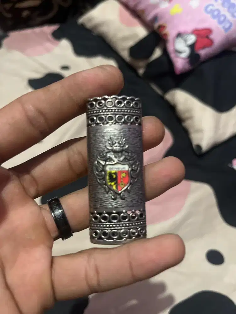 Barang antik acesoris