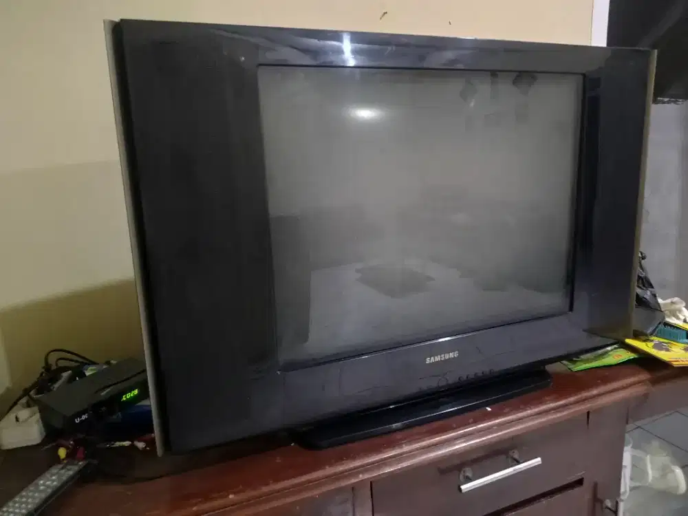 Tv slim samsung 29 in mulus