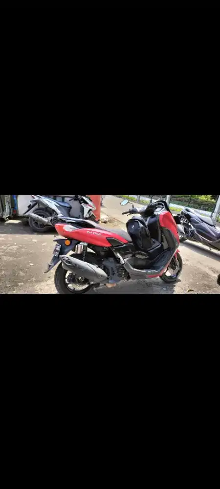 Nmax merah jual santai