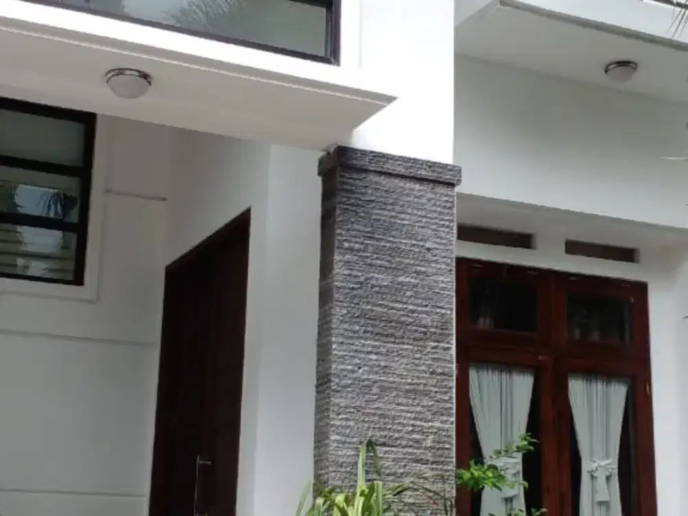 Dijual Rumah dengan Fasilitas Kolam Renang Lokasi Strategis Dekat Cilandak Town Square di Cilandak Jaksel Va 18199