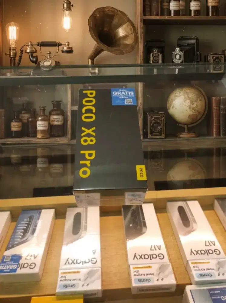 Berminat silahkan WA Poco X8 Pro 5G 8/256 Garansi resmi 15bln